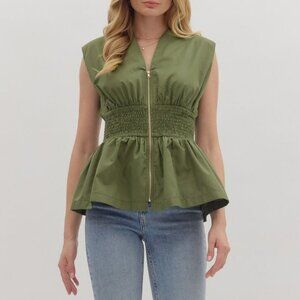 NWT Entro Olive Sleeveless Smocked Waist Peplum Top